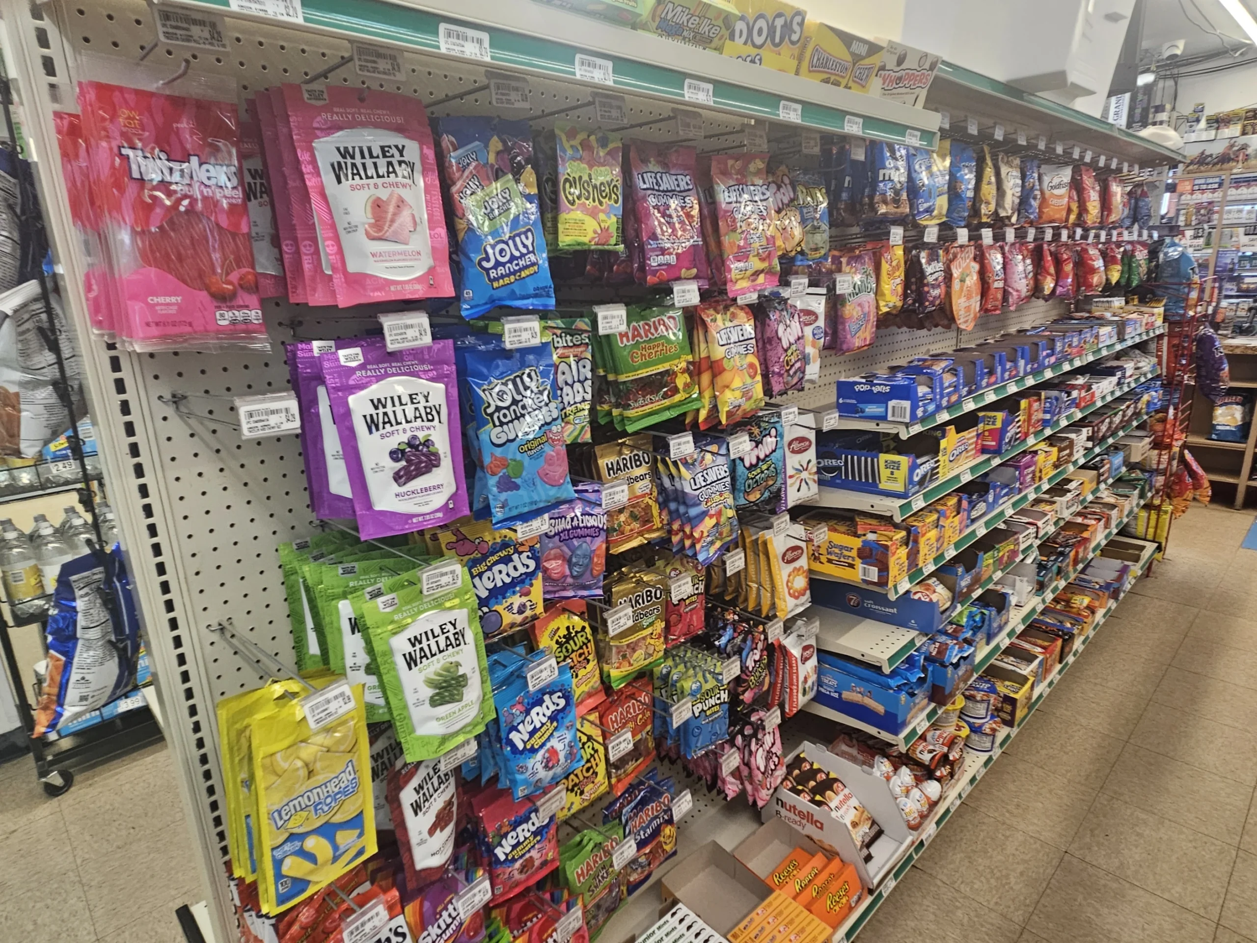 Hilltop Liquor, Sinclair Gas & Convenience Store
